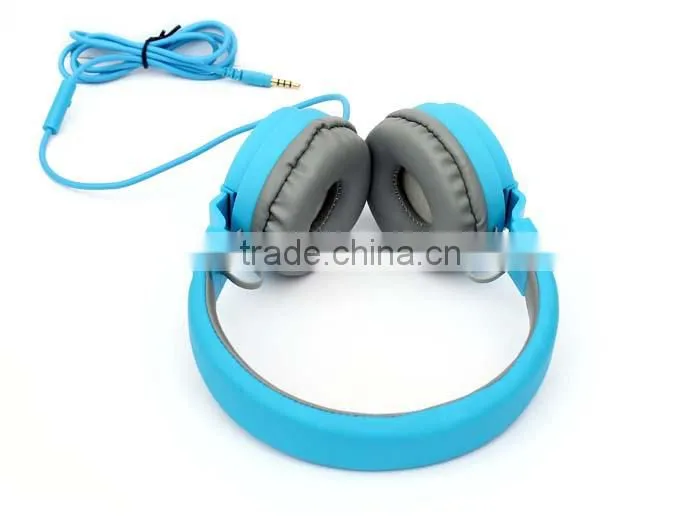 Latest consumer electronics color-customized fashion high quality mobile phone headphone 3.5mm