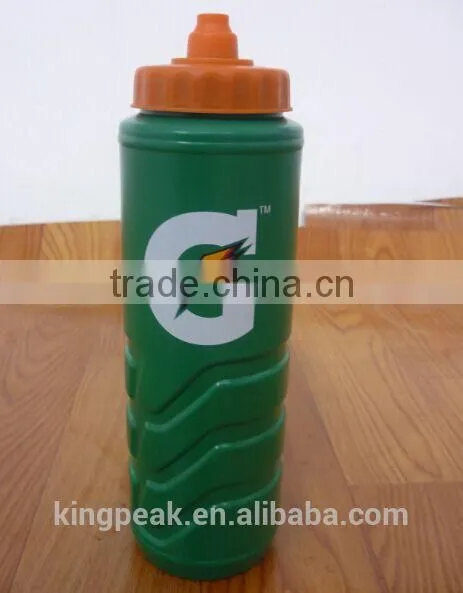 750/1000ml Eco friendly Unique design football type PE water bottle and sports bottle