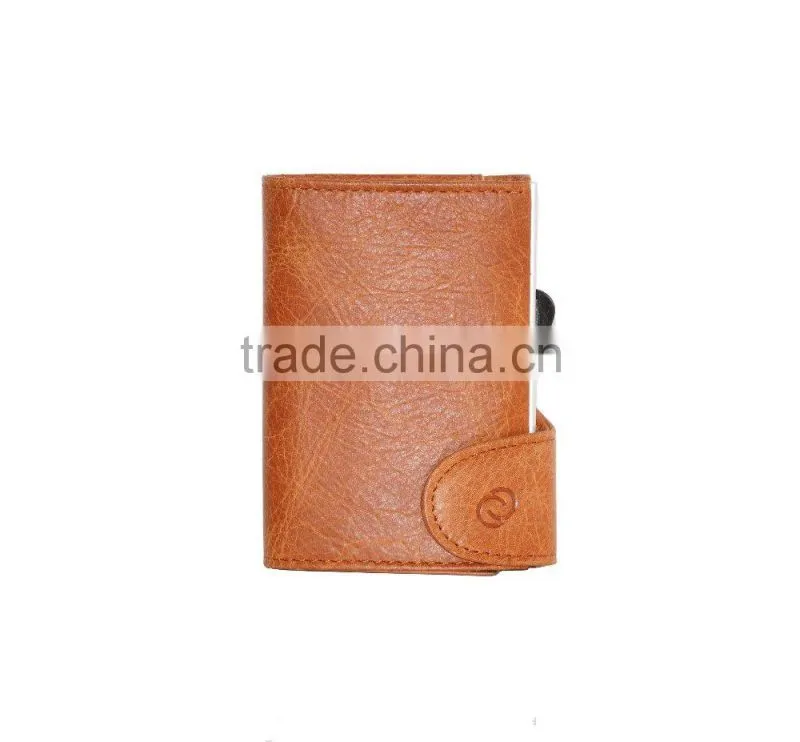 retro material leather cardholder infomation protect aluminum Cognac