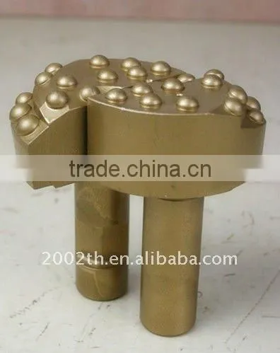 concentric casing system with wings