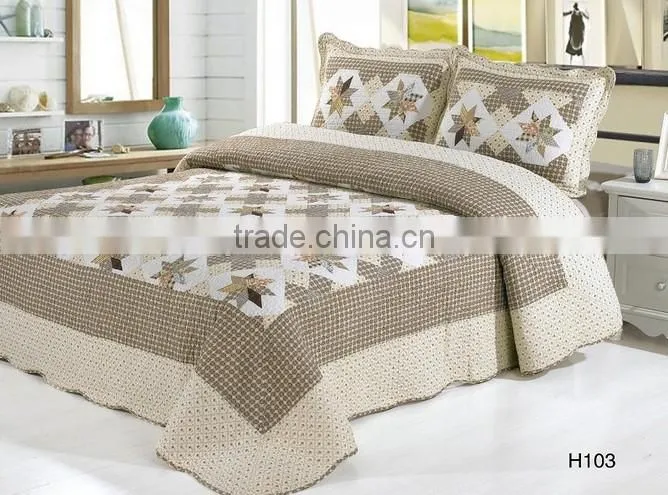 Patchwork quilt set