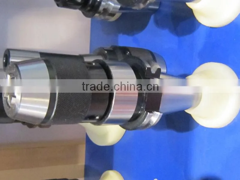 Self-tighting Thread mounted keyless Drill Chucks