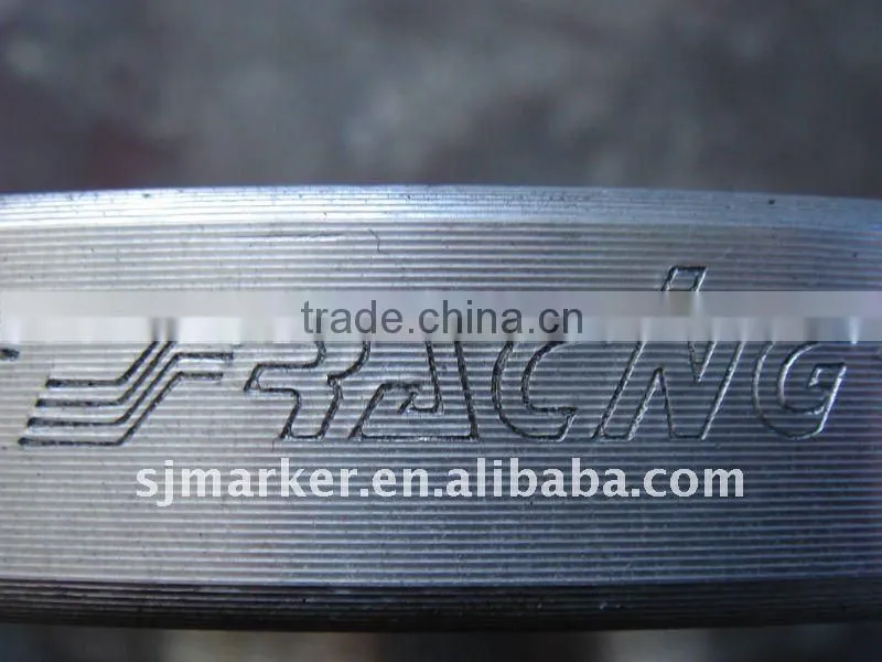 Pneumatic sign making machine