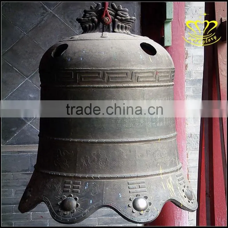 China Regional Feature Bronze outdoor shiny bell sculpture