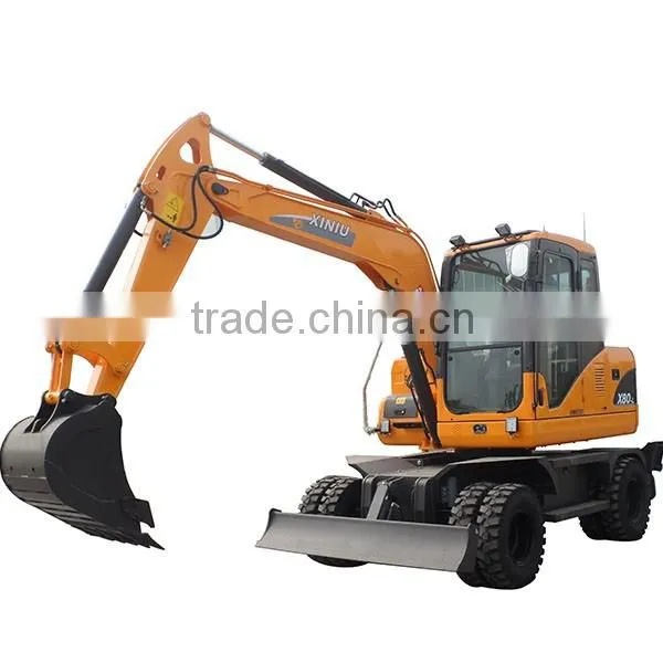 Garden farm excavator japanese engine wheel excavator with backhoe for sale