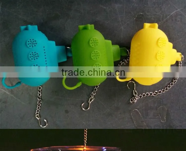 Chain submarine silicone tea strainers
