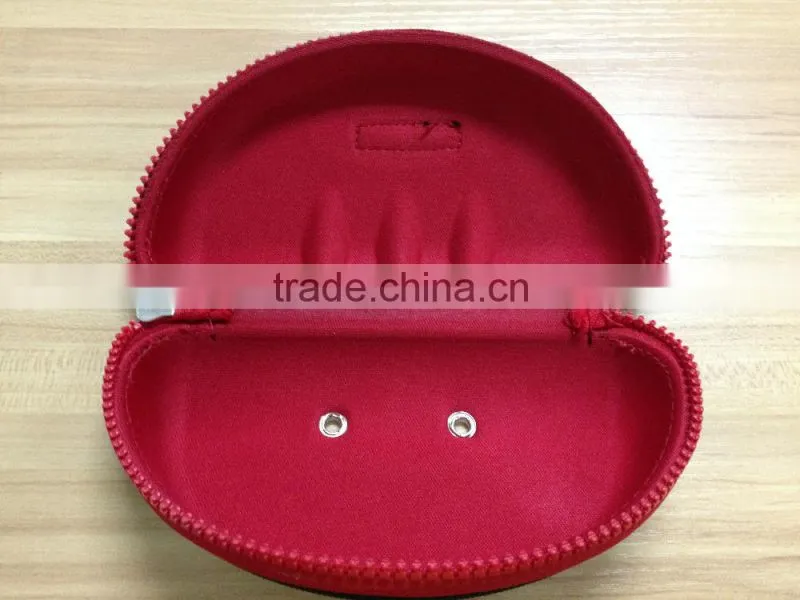 GC--Red zipper with 1680D knitted fabric eva glasses hard case