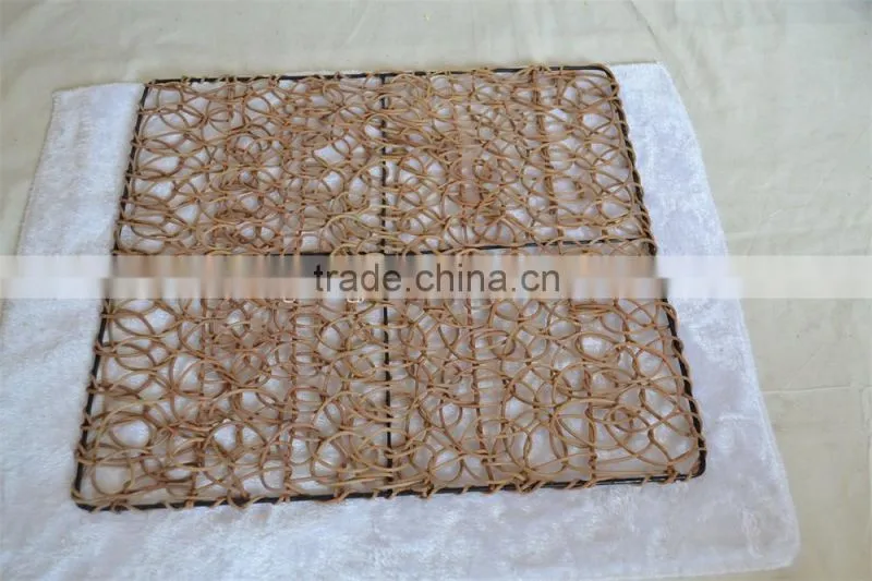 Eco-friendly rattan insulation mat for table, heat protection