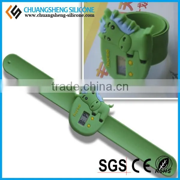 Customized production wholesale price cute animal silicone bracelet
