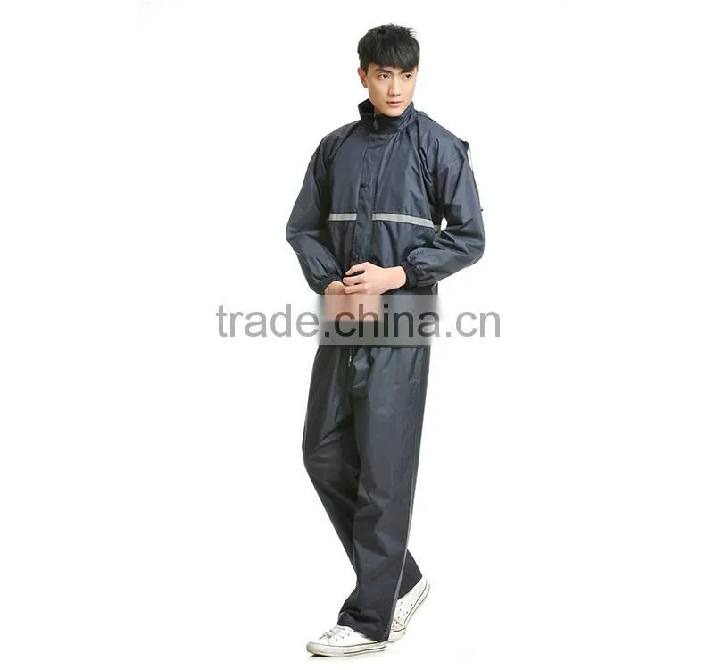 Fashionable cheap black pvc raincoats with hood