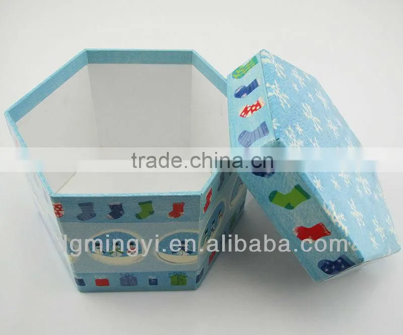 parallelepiped hexahedron packing glossy box