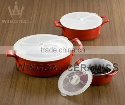 Porcelain and stoneware casserole set of 3