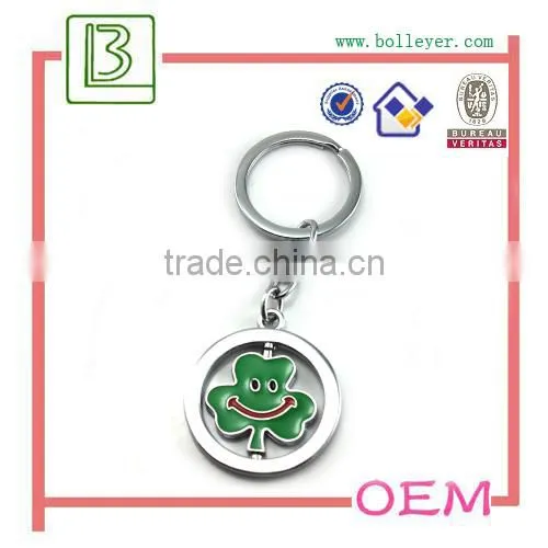 custom design swiveling heart shaped keychain