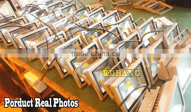 Alibaba Wholesale Taiwan Epistar Outdoor LED Solar Flood light
