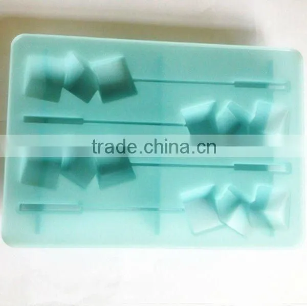 2012 hot selling silicone heart shape cake mould