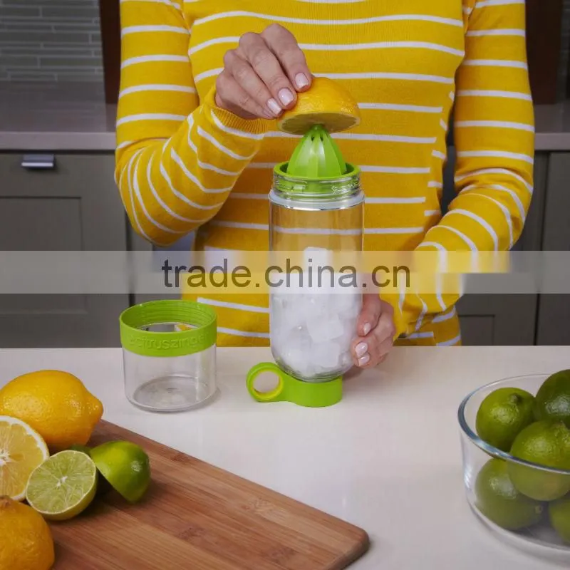 2014 new item Health-safe materials glass bottle lemon juice cup