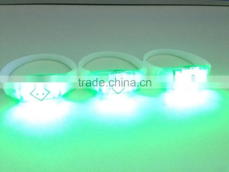 Factory Silicone LED Bracelets , Led Light Bracelets Led Flashing Bracelet , Led Light Wristbands Sound Activated Led Bracelet