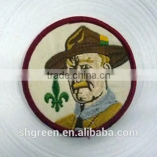 Round high density woven label with serging border for kids garment