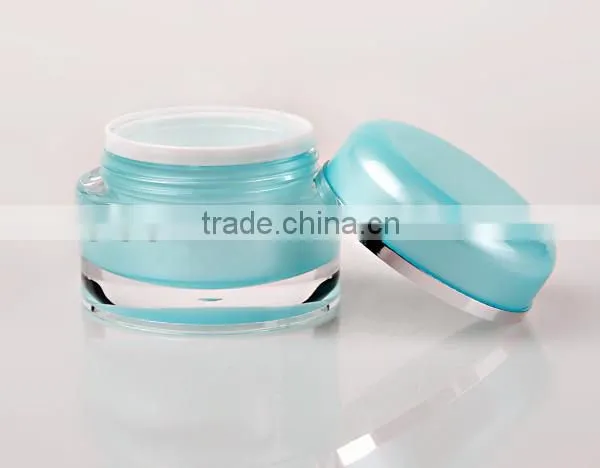 Plastic cosmetic cream jar for face cream