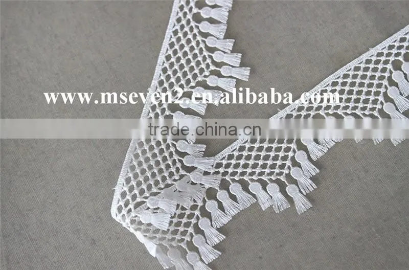 perfect style tassel lace trim 100% polyester embroidery triangle shaped lace in white for garment