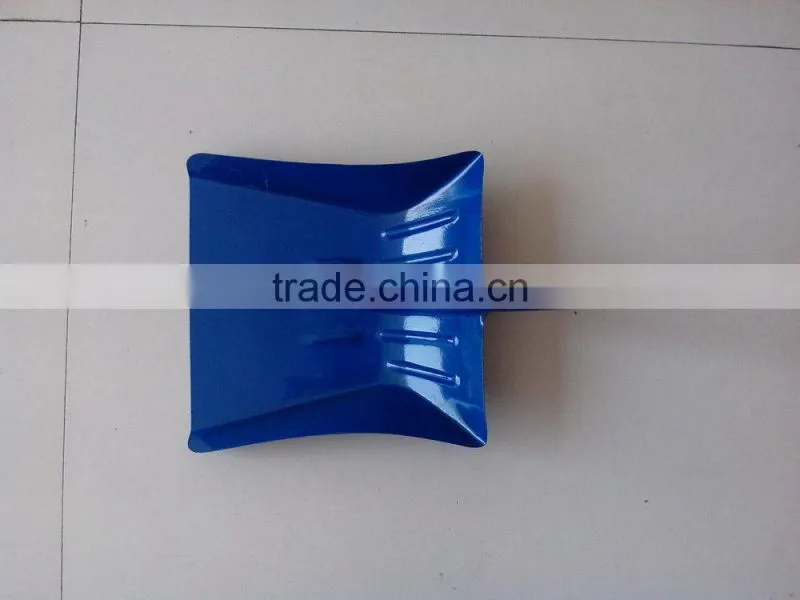 iron dustpan