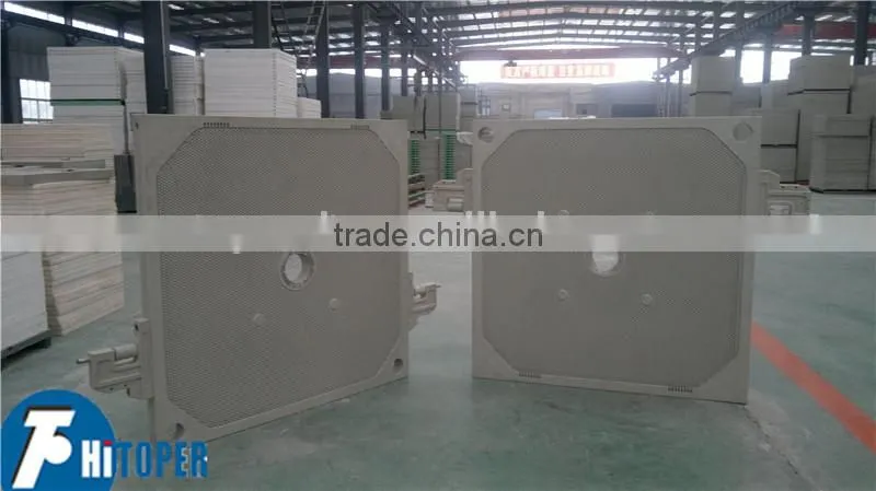 Filter press plate used in the dewatering treatment of water purification