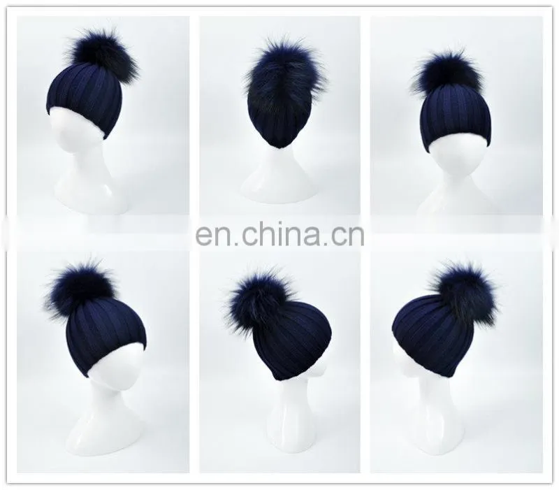 Wholesale New Fashion Hat with Raccoon Fur Ball Hand Knitted Baby Hat