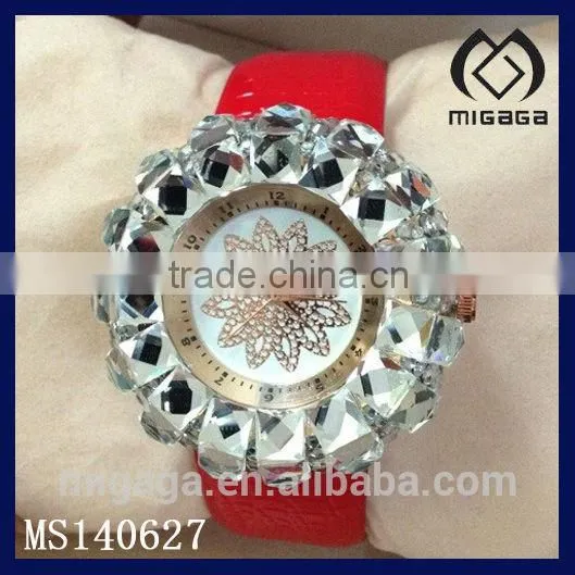 fashion lots of rhinestone setting white silicone strap women's quartz watches