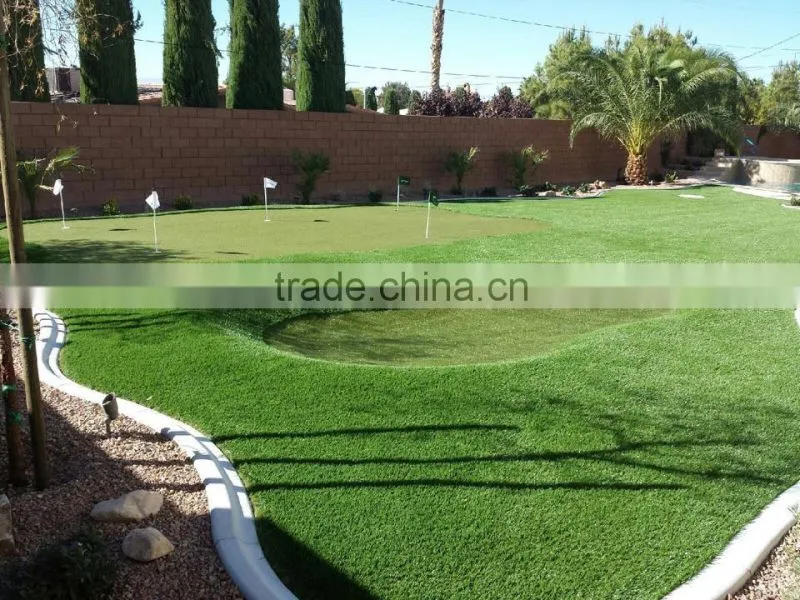 Durable golf grass carpet with drainage system