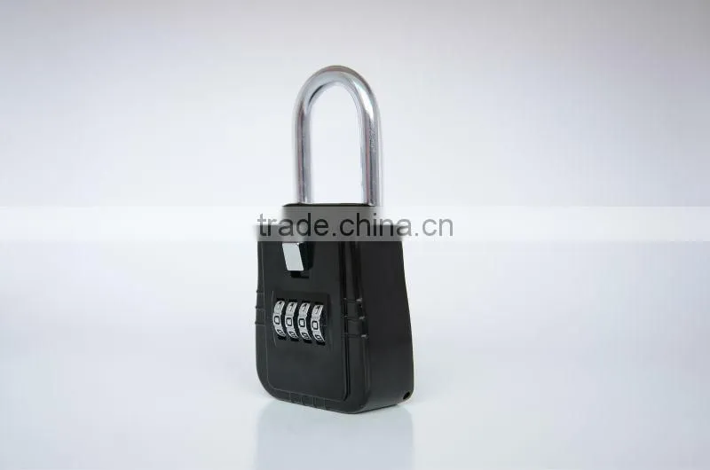 Portable key safe for door knob