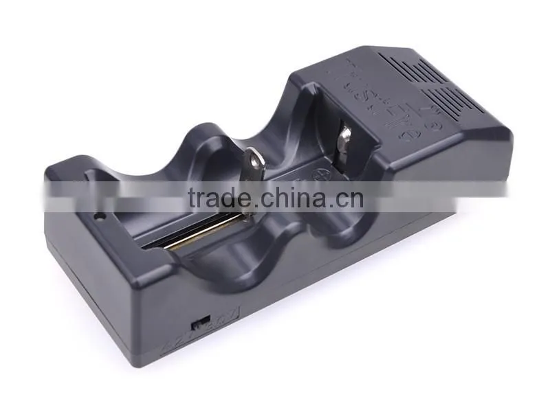 High Brightness XM-L T6 LED Flashlight for Outdoor Wholesale