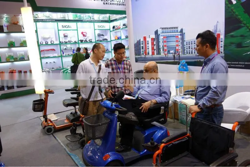 Easy to fold mobility scooter for old people and disabled people