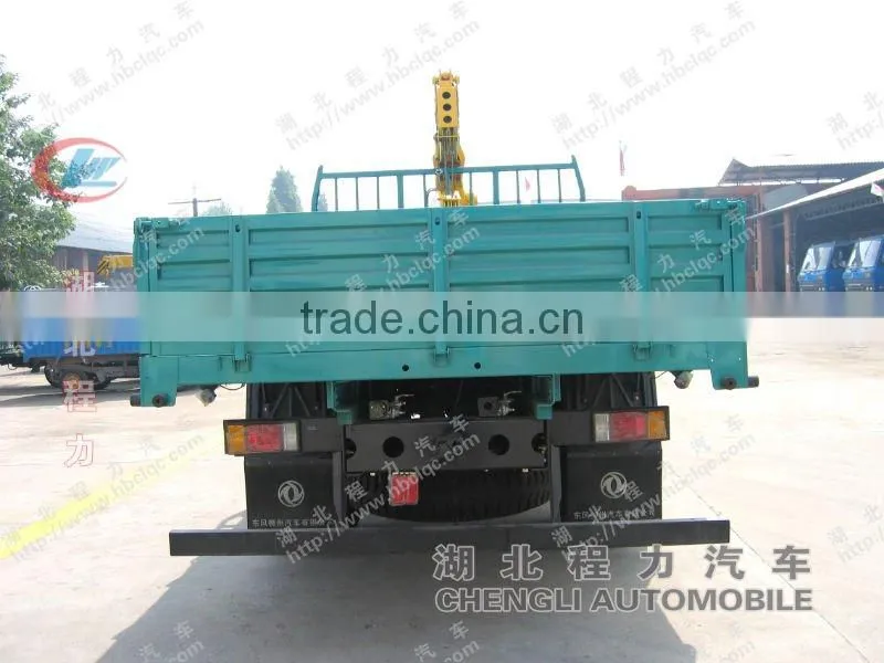 Dongfeng 4*2 derrick crane truck sale