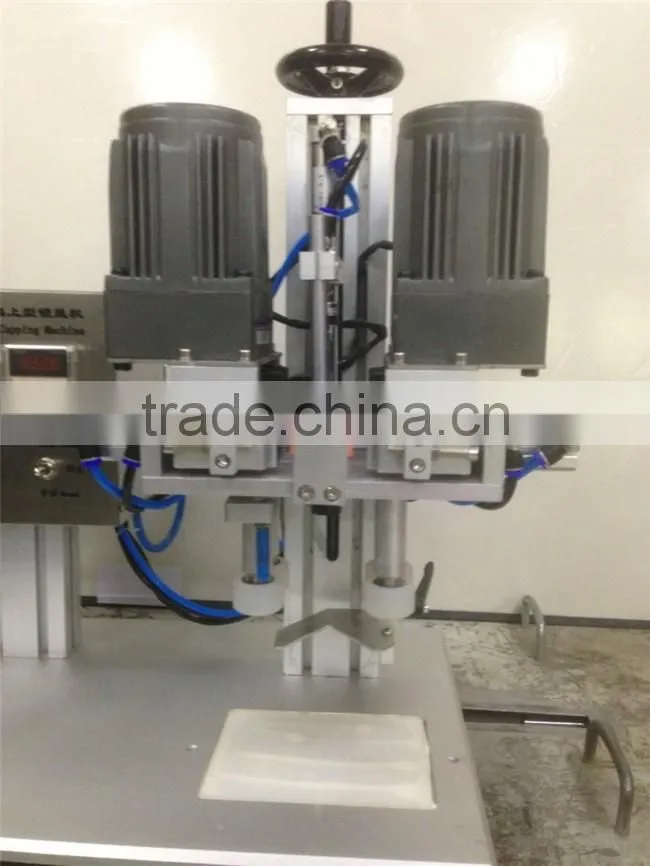 Special design shampoo bottle sprayer capping machine with good quality