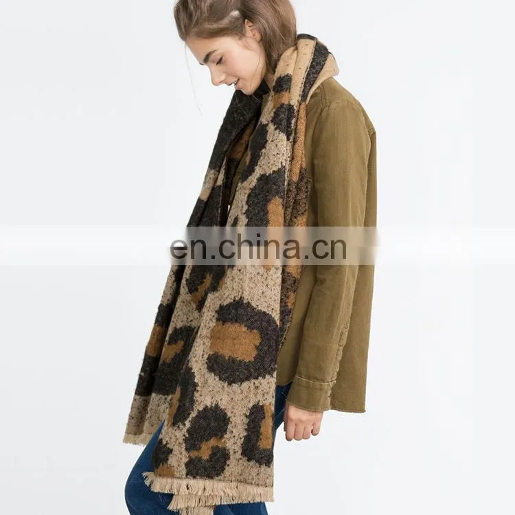 Autumn And Winter Leopard Prints Animal Stripes Printing Thickening Double Scarf