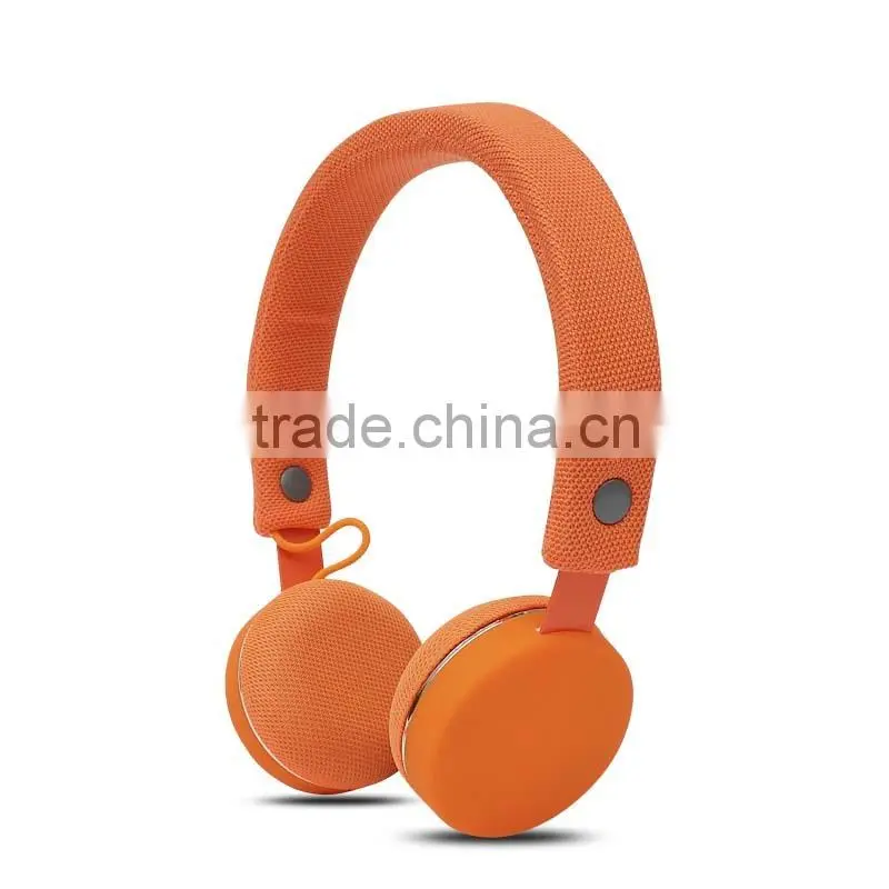 Free sample worldwide /wholesale china mp3 headphone with microphone