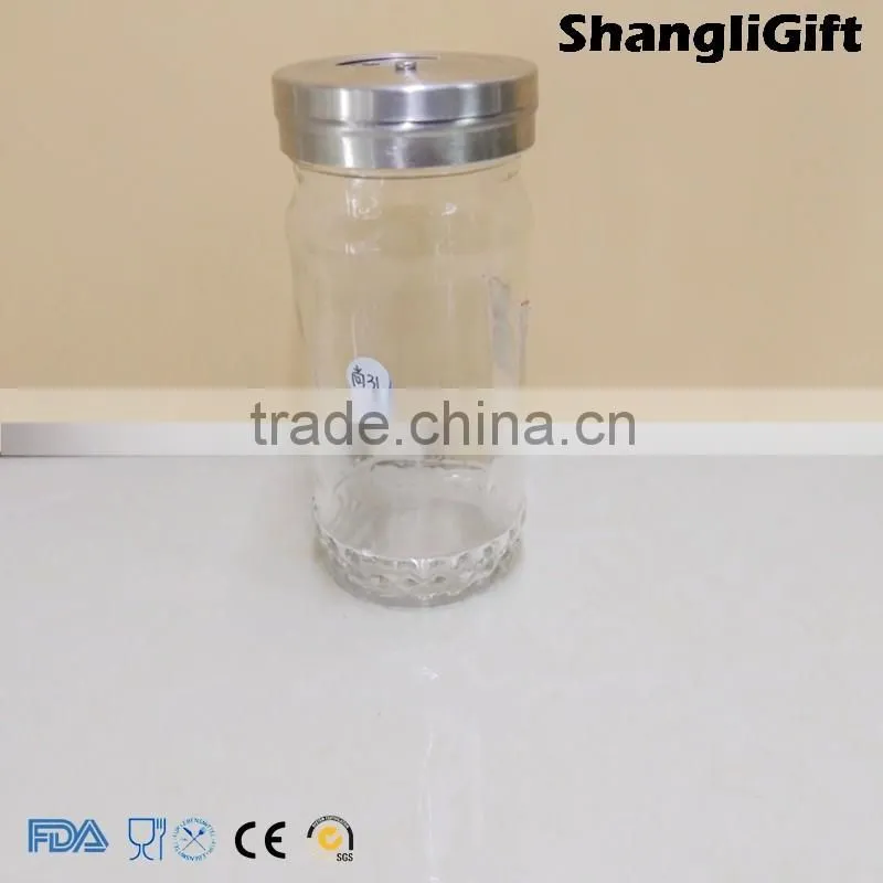 200ml Glass Spice Bottle Pepper Shakers Metal Lids Embossed Glass Bottles