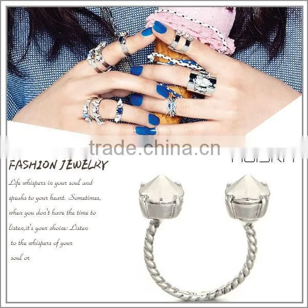 Artificial Vintage Hollywood Pearl Crystal Open Women Rings
