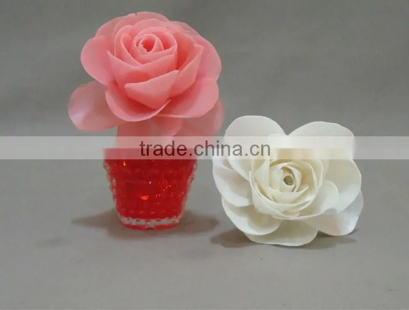 Reed diffuser stick with flower