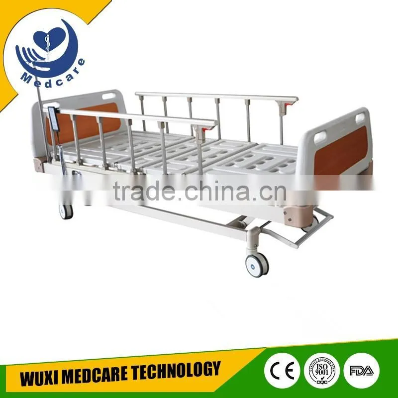 MTE501 double hospital bed