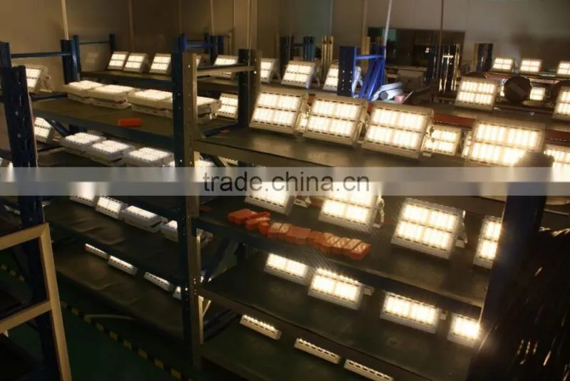 Modular Design Adjustable Bracket CE Rohs Meanwell Driver 100-140lm/W Different Beam Angle 100W Outdoor LED Tunnel Light