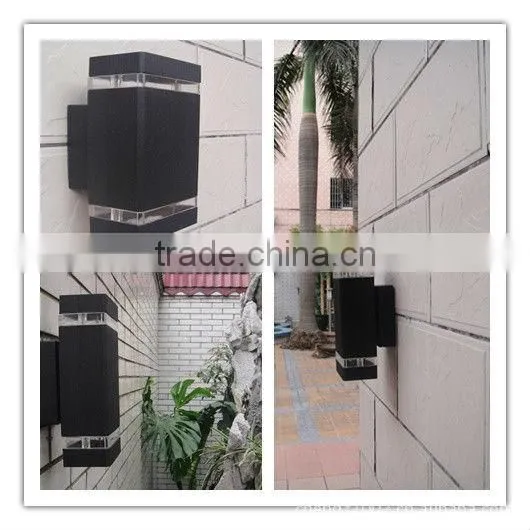 Warm White outdoor up and down wall light, IP65