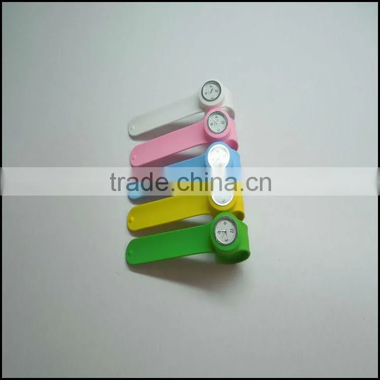 Novelty customized design silicone slap watch