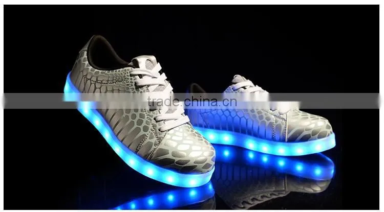 2016 Battery Operated LED Shoes Light Men Shoe LED Light Up Shoes