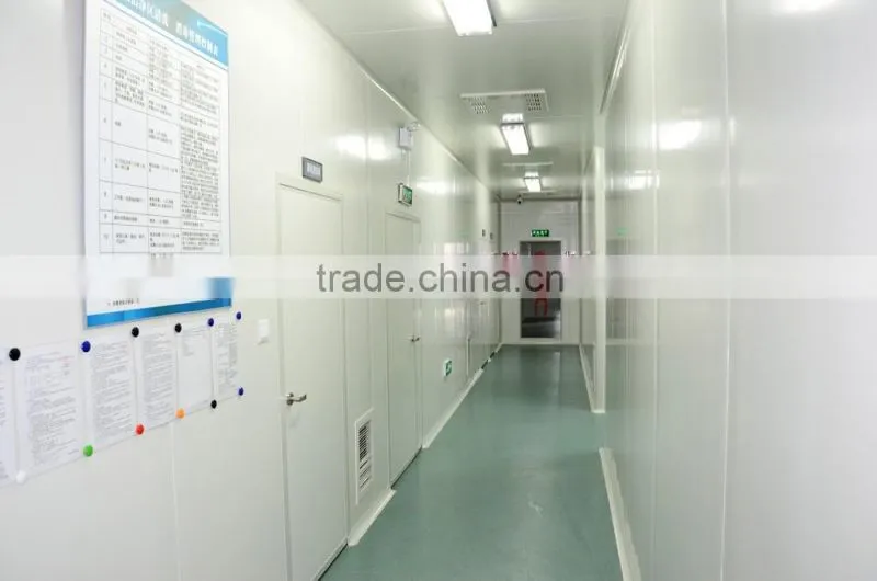 Reinforced breathable Disposable nonwoven SMS surgical gown