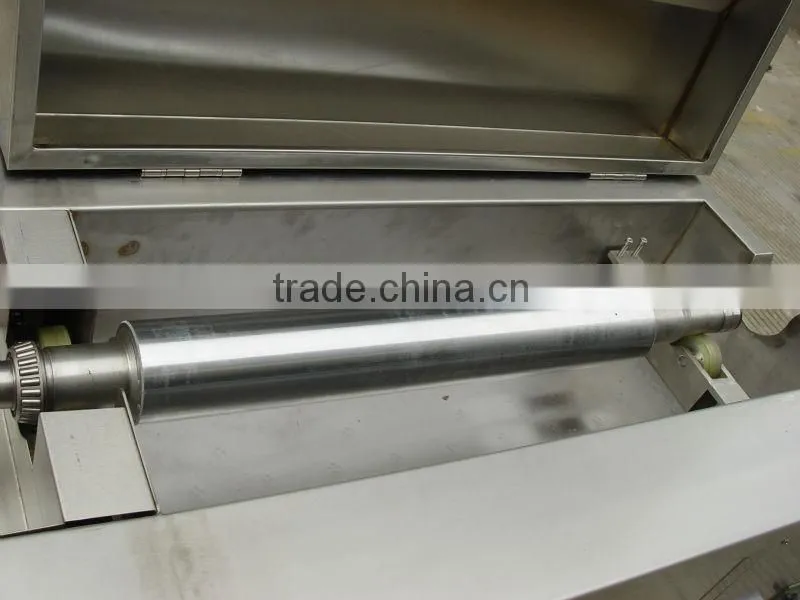 Ceramic roller washed by ultrasonic cleaner