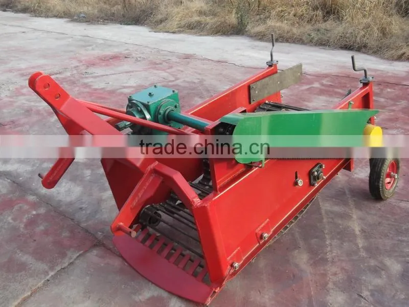 High Quality Single Row Potato Reaper with Low Price/+86 189 3958 0276