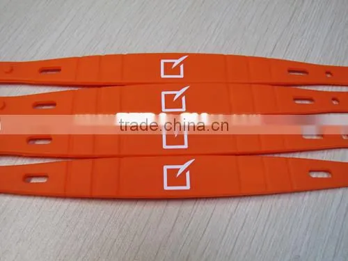 Nice Giveaway RFID Personalized Wristbands RFID NFC Silicone Wristbands for Festival Events