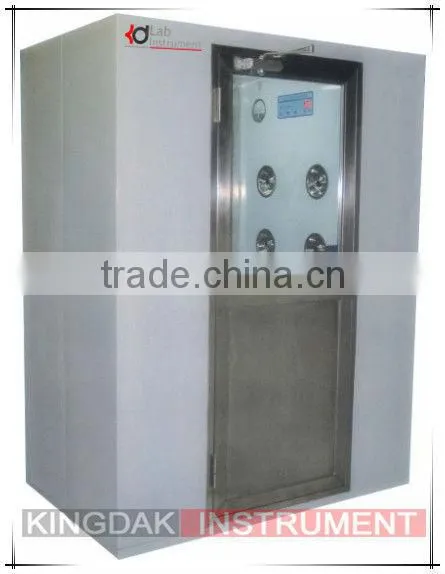 Air shower room