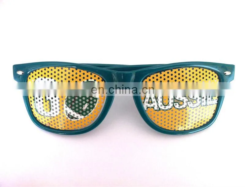 Promotional cheap sunglasses with customized Logo printed on pinhole lens